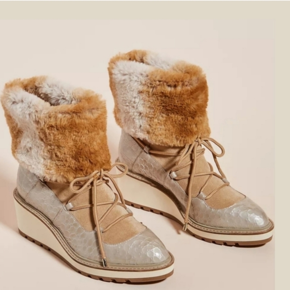 NIB Cecelia New York Graham Shearling Wedge Boots size 7.5